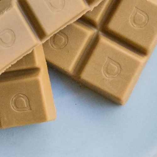 caramel-chocolate_organic_vegan_lovingearth